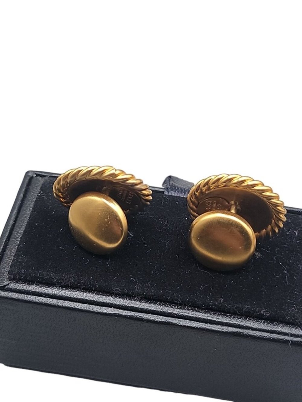 Vintage Gucci 1992 Red Enamel GG Logo Blazer Buttons Gold Plated Set of 2 Italy - Picture 8 of 15